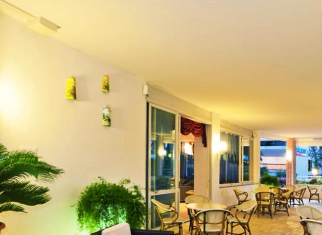ביביונה Hotel Gimm מראה חיצוני תמונה