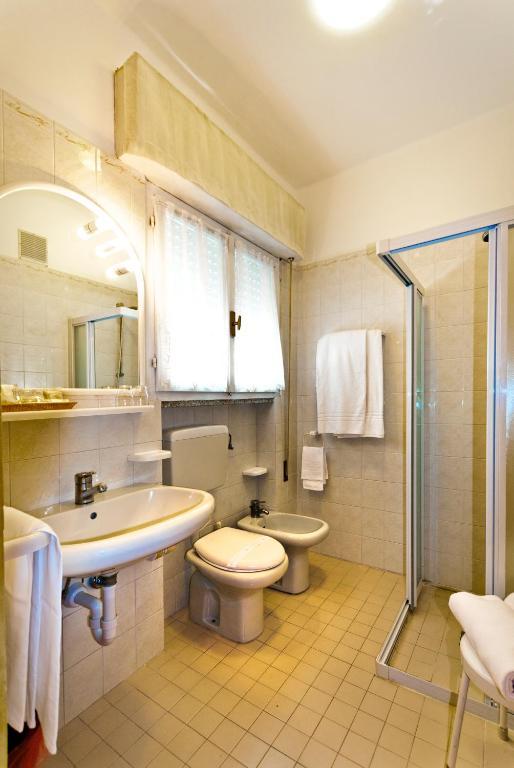 ביביונה Hotel Gimm חדר תמונה