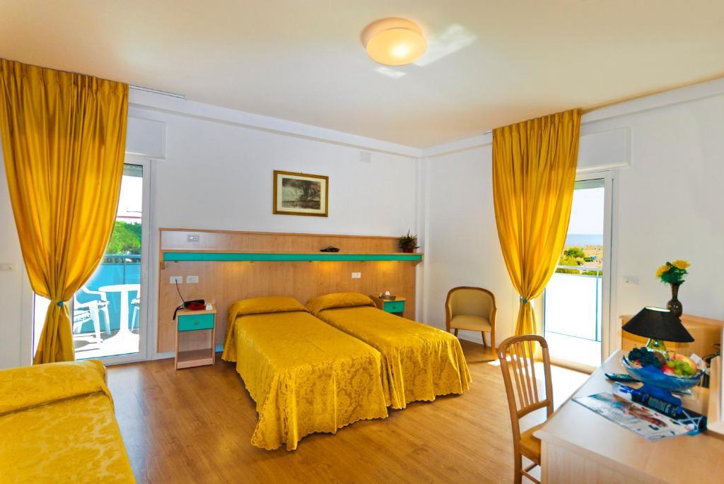 ביביונה Hotel Gimm חדר תמונה